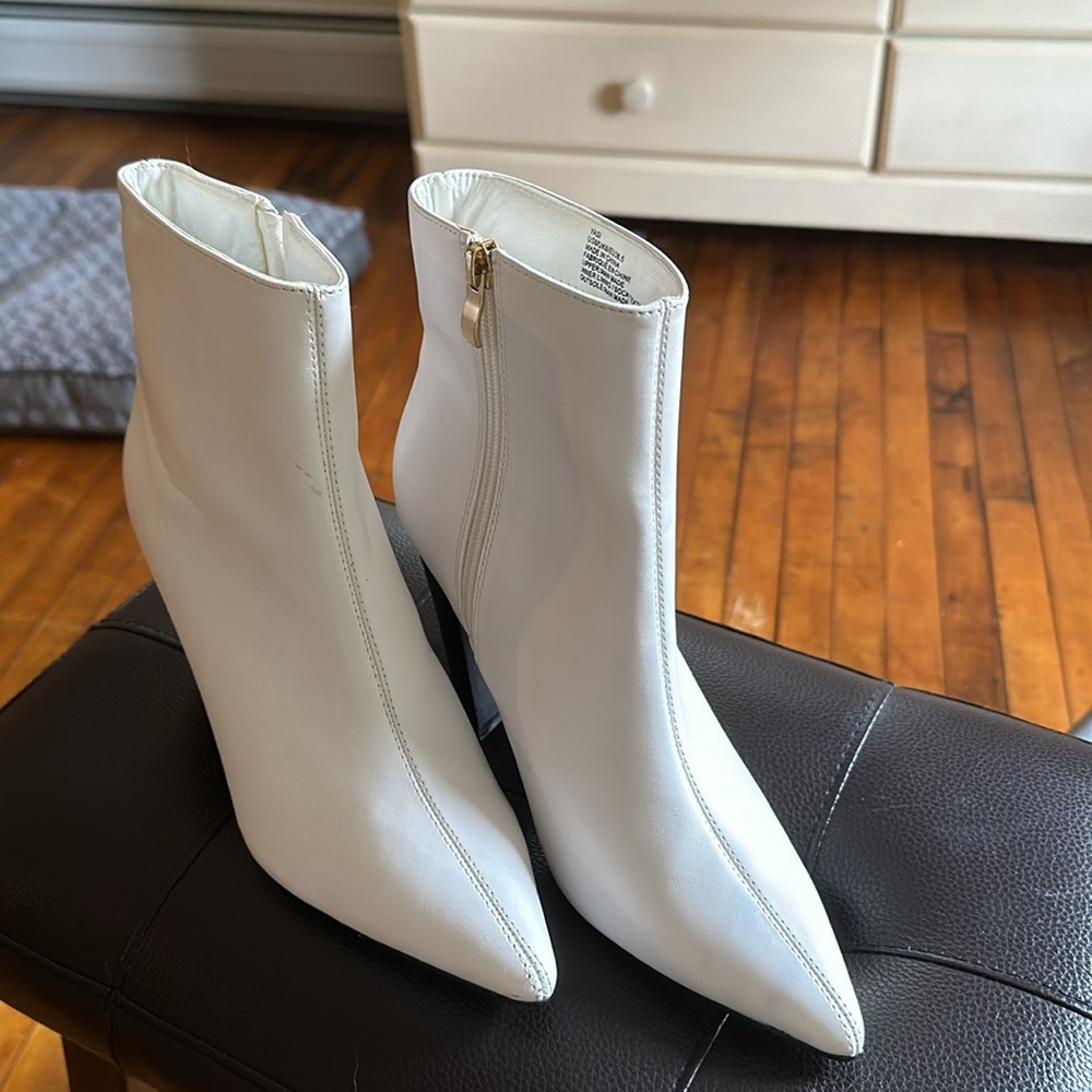 Boots - Picture 2 of 3
